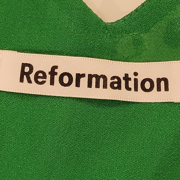 REFORMATION ANCHORAGE GREEN DAZED FLORAL WRAP MINI DRESS - Picture 6 of 7